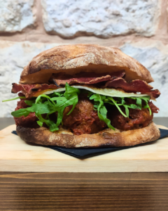 Puccia farcita con polpette di pane la filibusteria alberobello